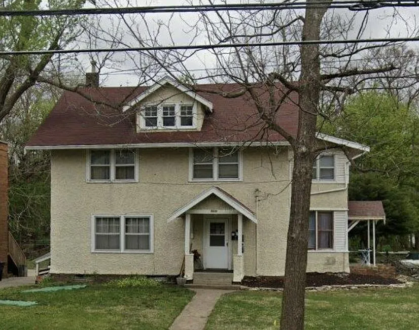 3903 University Ave #1