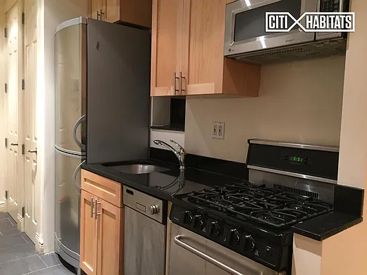 Rented by Citi Habitats | media 14