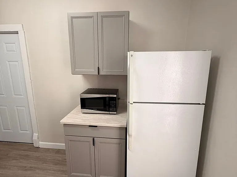133-133.5 West Aly #10 — Photo 17