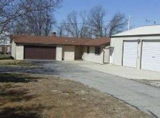 26515 N Hwy 5, Lebanon, MO 65536