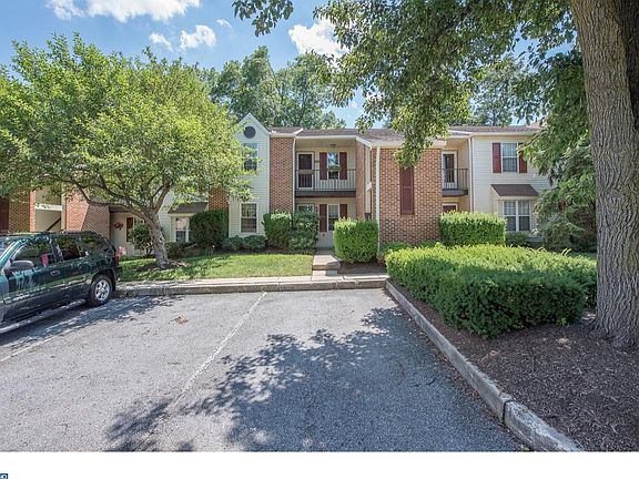 3rd image of 333 Westridge Cir