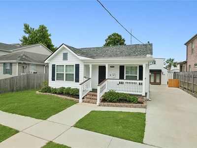 3832-32.5 Bauvais St, Metairie, LA, 70001