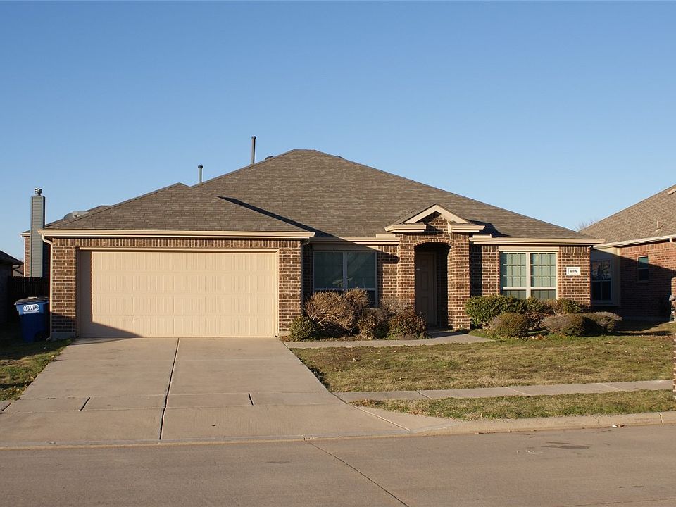 1st image of 405 Windridge Dr