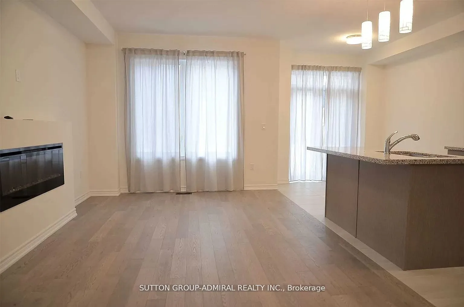 3 bed, $2,600 — Photo 4