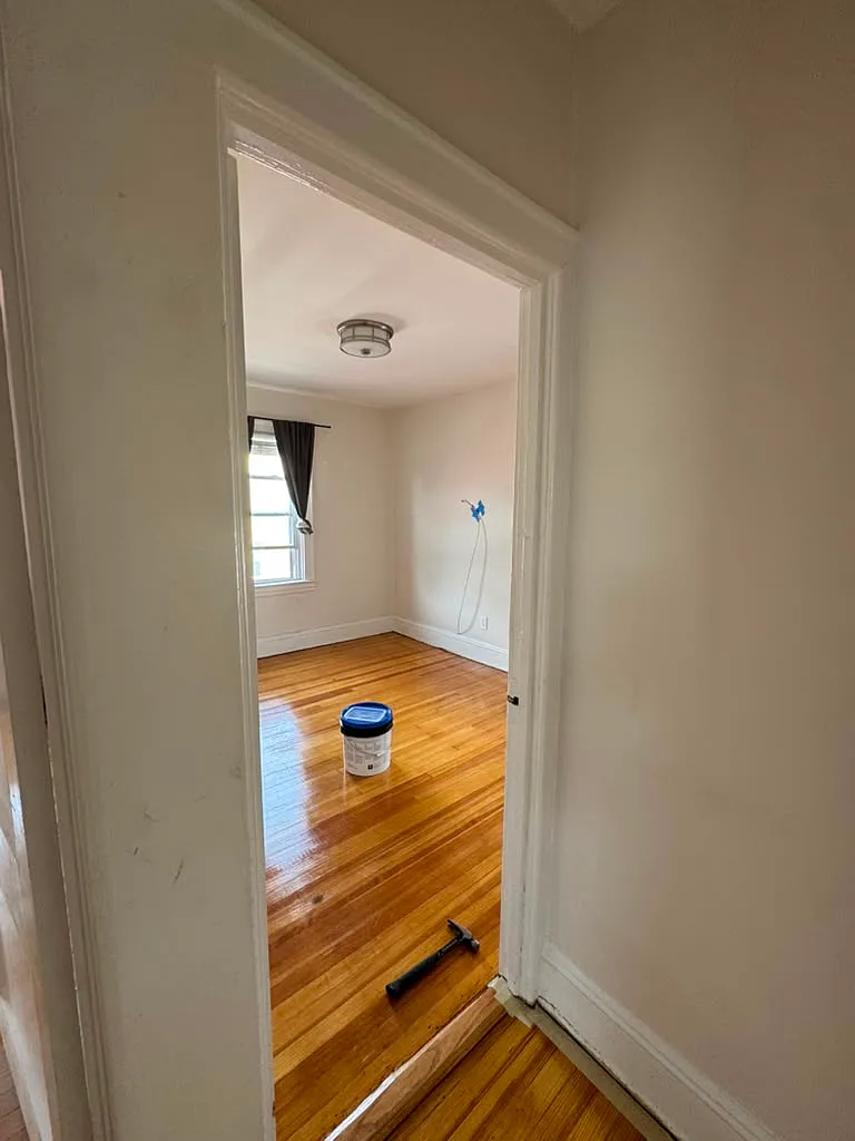 3 bed, 1100 sqft, $3,800 — Photo 4