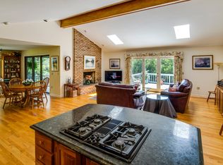 37 Tamie Way, Pittsfield, MA 01201