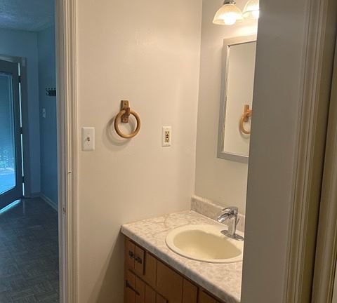 5th image of 12 Dogwood Ln #2