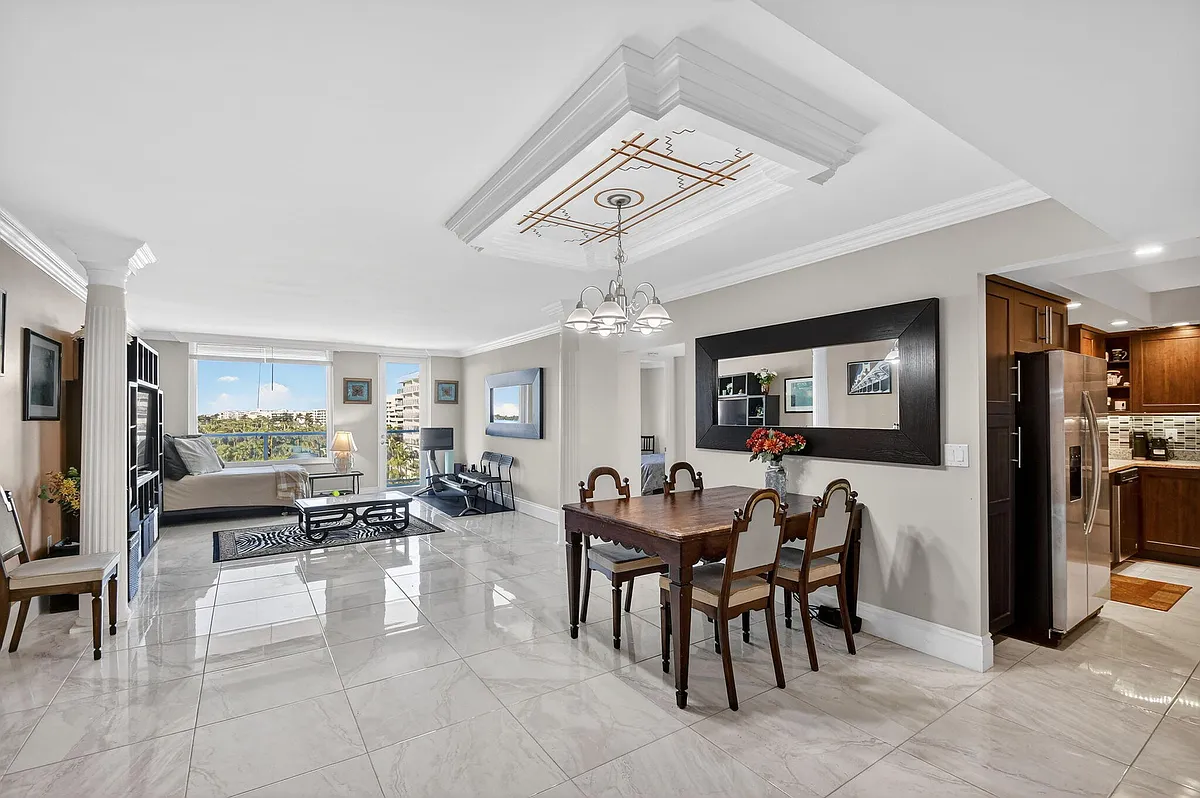 Building Photo - 3450 S Ocean Blvd #423