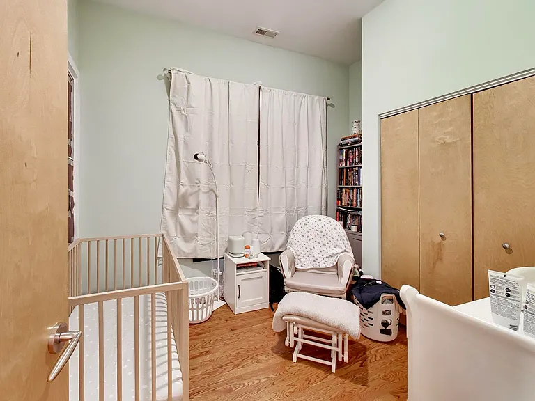 2342 W North Ave #401 — Photo 16
