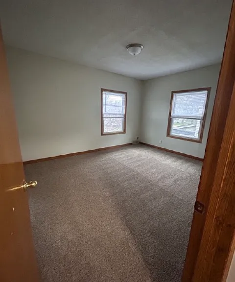 2829 Rutland Ave — Photo 34