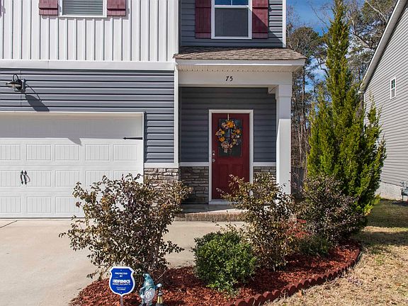 3rd image of 75 Apple Tree Ct