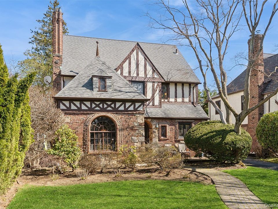 1st image of 63 Marlborough Court