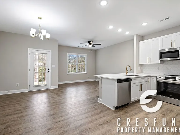 3374 Starboard Way — Photo 5