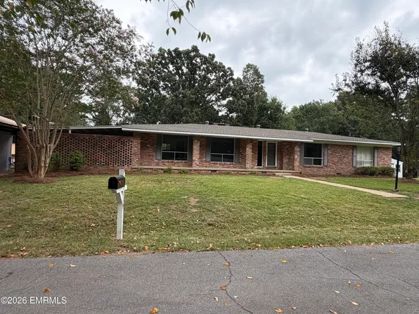 3119 Mountainview Pl, Meridian, MS 39301