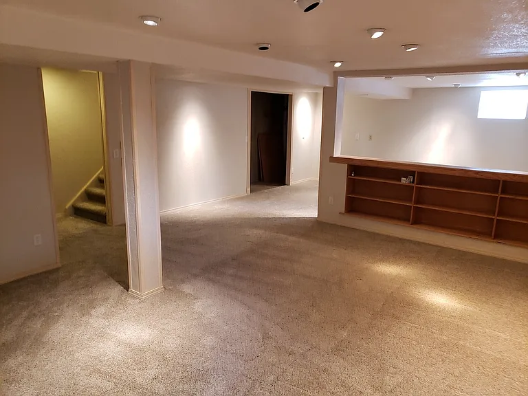 6221 W 110th Ave — Photo 25