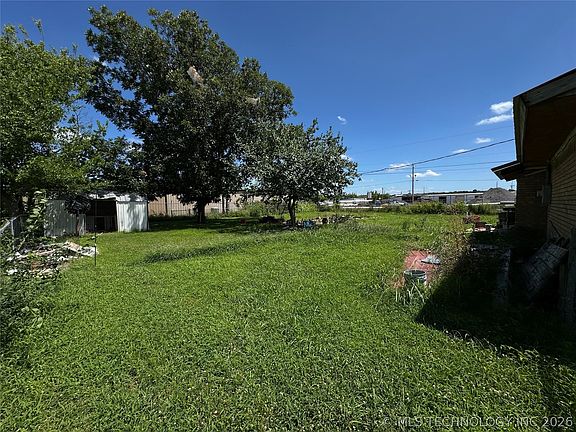 4th image of 2002 N 15th St