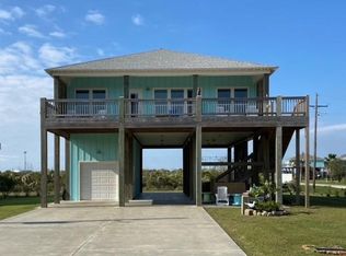 4425 Ranger Dr, Pt Bolivar, TX 77650