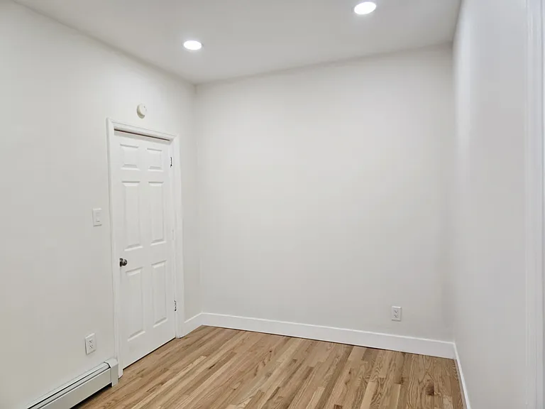 15 Dwight St — Photo 19