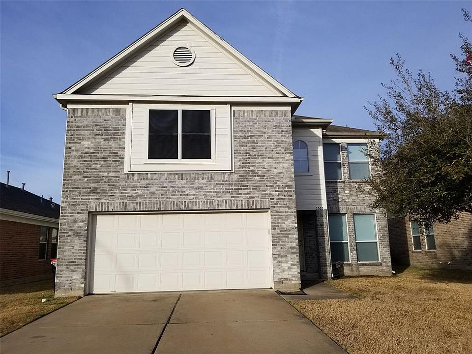 1st image of 3303 Barkers Crossing Ave