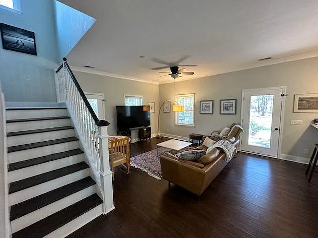 7 Garfields Way — Photo 16