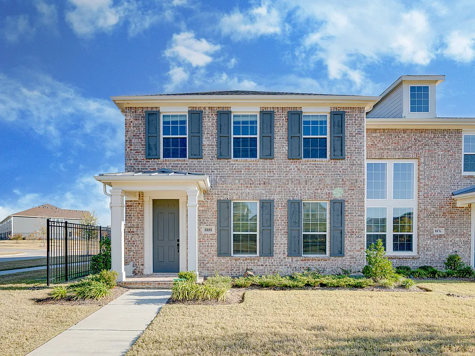 8888 Samara St