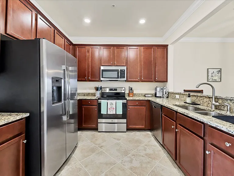 20335 Lagente Cir — Photo 11