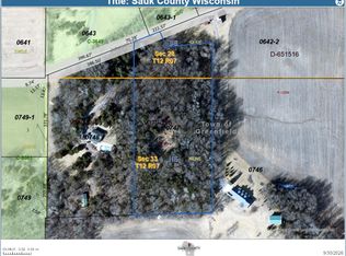 S4442 Johnson Rd, Baraboo, WI 53913