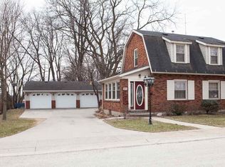 314 3rd Ave NE, Waverly, IA 50677