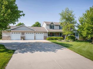 2684 Sylver Ridge Ln, Sun Prairie, WI 53590