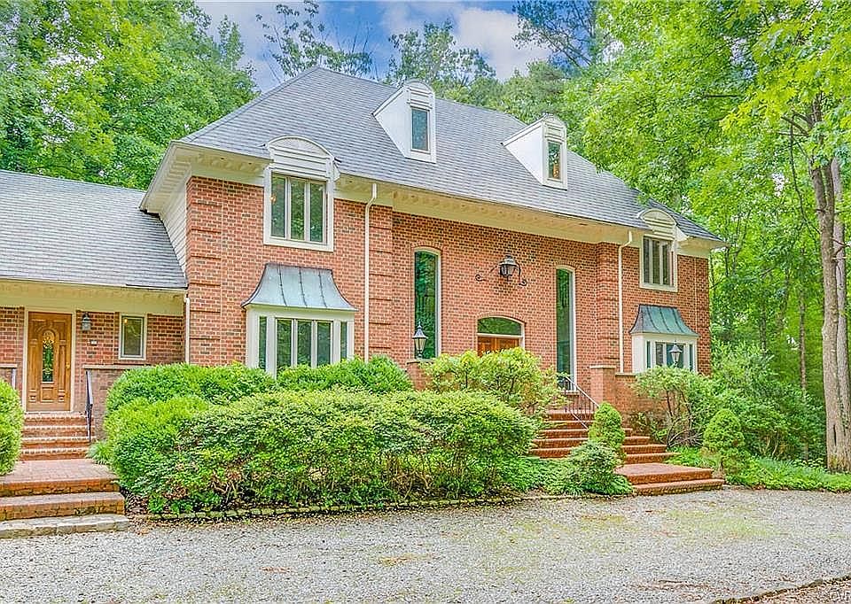 2701 Wicklow Ln, North Chesterfield, VA 23236 Zillow