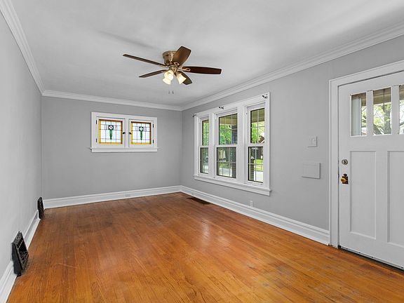 3rd image of 4011 McDonald Ave
