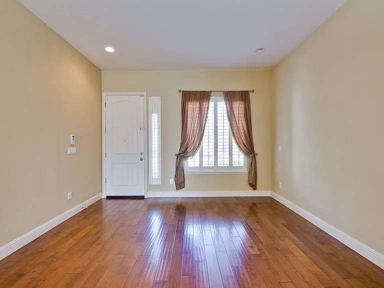 3027 Mousa Ct — Photo 8