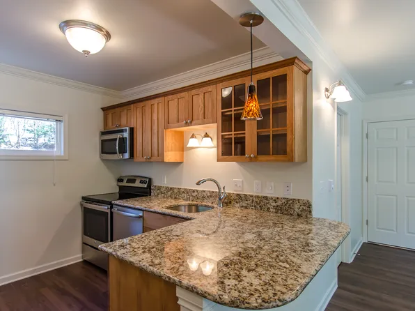 254 4th Ave APT 4, Kirkland, WA 98033