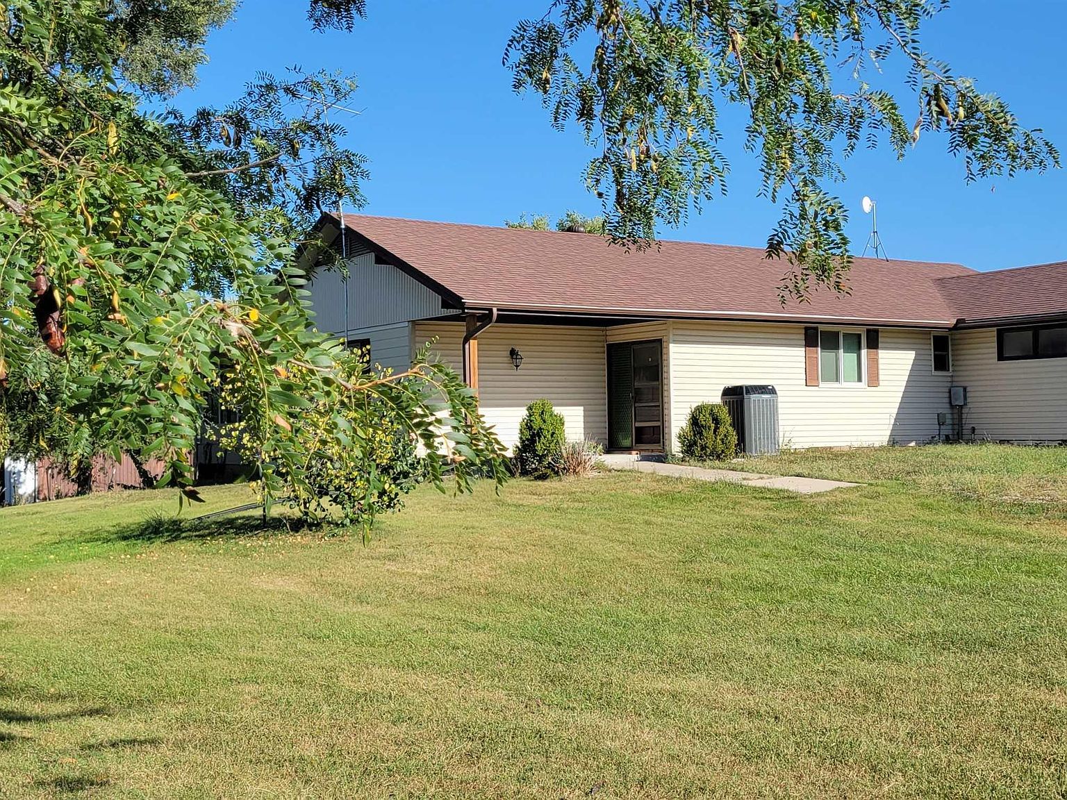 5249 58th St, Meriden, KS 66512 Zillow