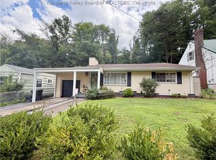 870 Vine St, Saint Albans, WV 25177