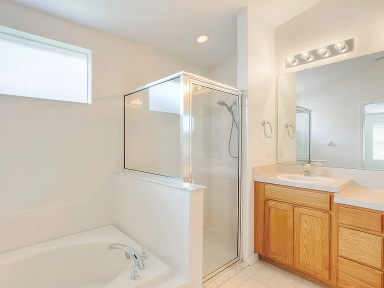 24622 Volterra Ct — Photo 14
