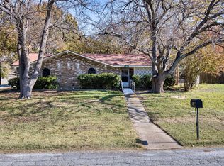 406 Rickey Canyon Ave, Desoto, TX 75115