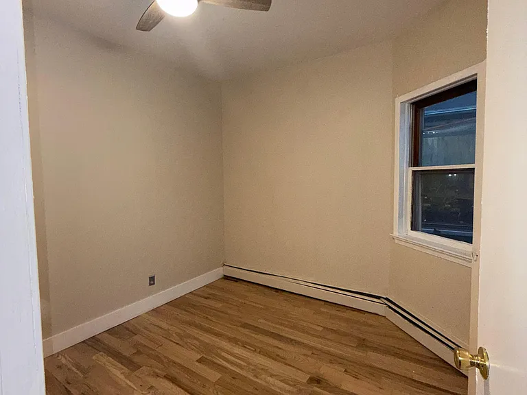 14 W 15th St #2LL — Photo 17