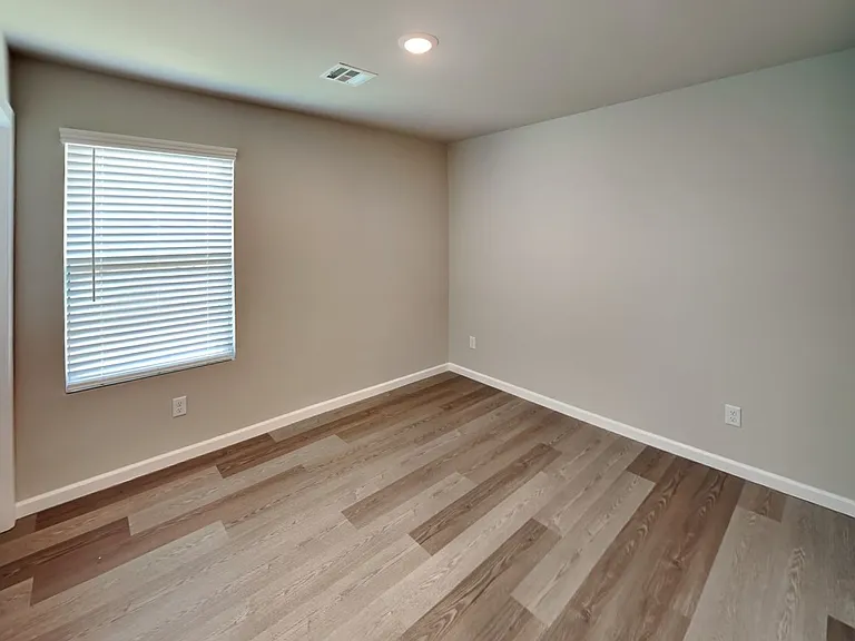 10504 SW 41st St — Photo 14