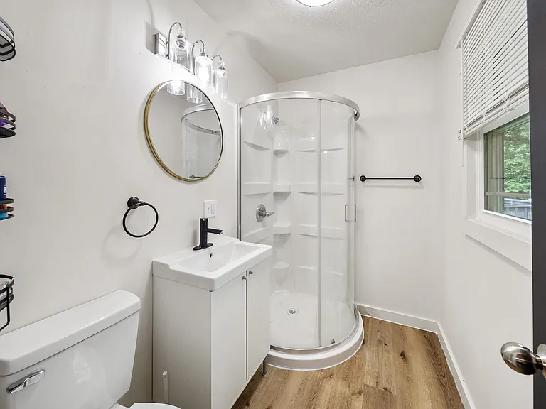 606 Sunset Dr — Photo 11
