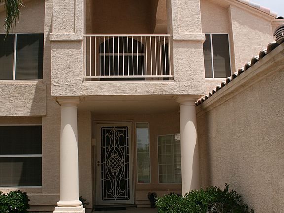 2nd image of 7242 W Willow Ave