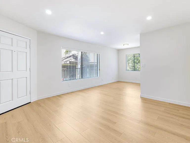 7750 Laurel Canyon Blvd #5 — Photo 3