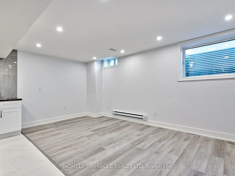 95 William Fair Dr #BASEMENT — Photo 3
