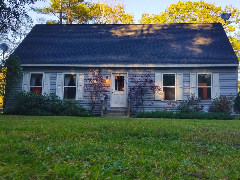 Main Photo Front of House