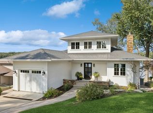 3770 Cottage Reserve Rd NE, Solon, IA 52333