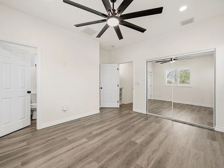 12615 Bridgewater Dr — Photo 19