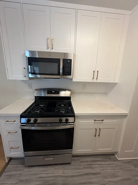1 bed, 725 sqft, $2,095 — Photo 2