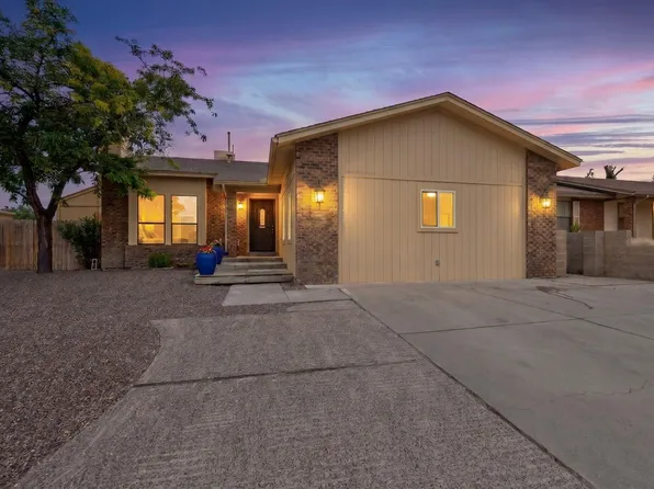 6909 Quarter Horse Ln NW, Albuquerque, NM 87120