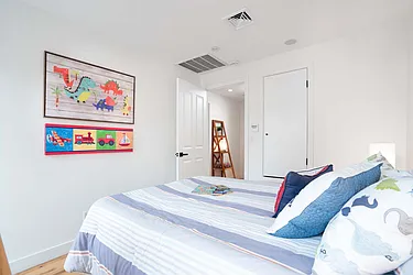 Sold by The InHouse Group