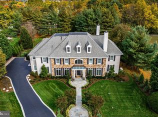 1045 Whitegate Rd, Wayne, PA 19087